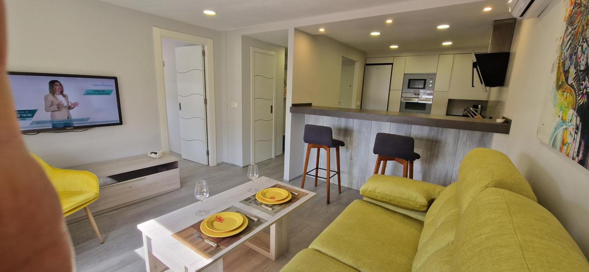 Fantastico Apartamento En ตอร์เรโมลิโนส ภายนอก รูปภาพ